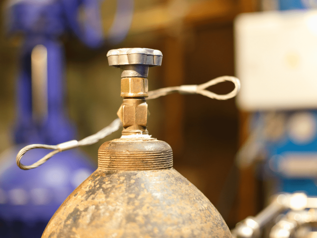 Limpieza de Depósitos de Gas Oxidados: Guía Definitiva y Soluciones con AQUAQUICK 2000