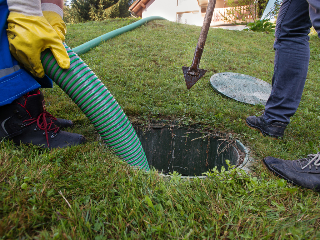 Limpieza de Tanques de Petróleo: Garantizando Eficiencia, Seguridad y Protección Ambiental